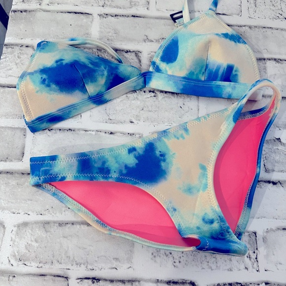 triangl swimwear Other - Triangl Bikini Set Top XS Bottoms XXS Tie Dye Blue Neoprene Swimwear